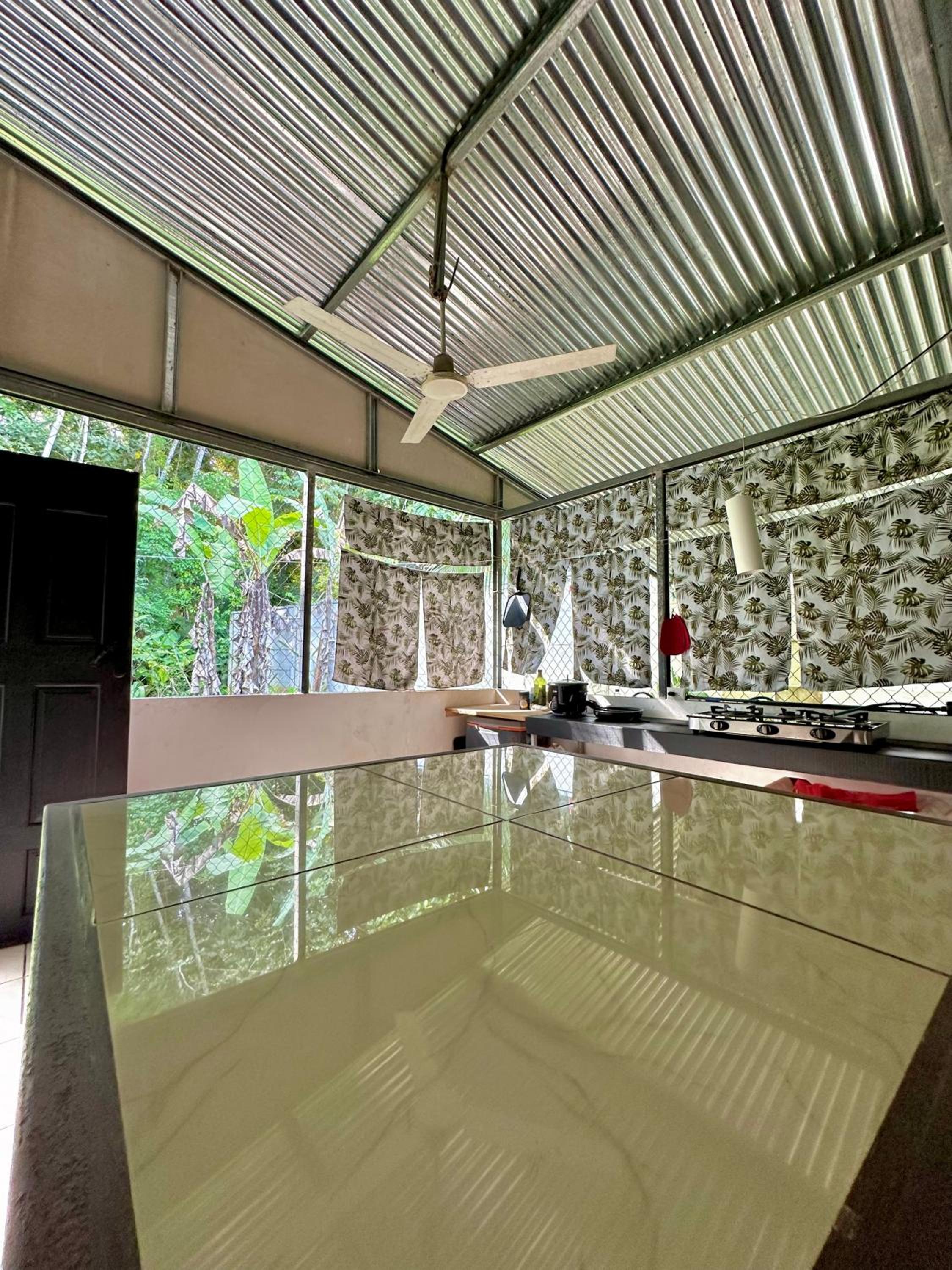 Casa Familiar Mono Congo