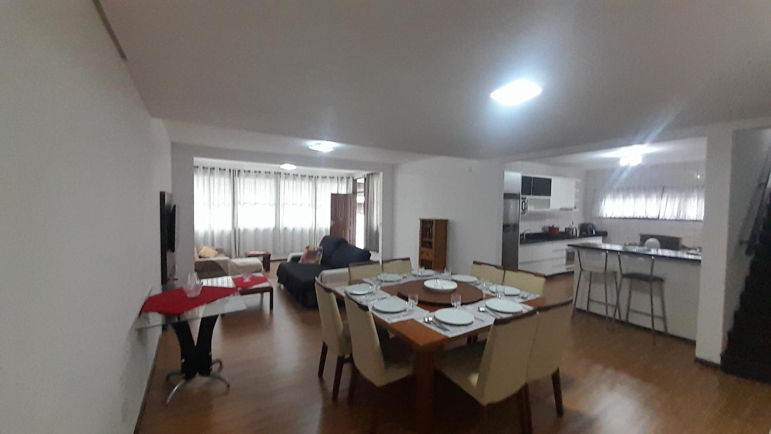 casa confortável pet friendly