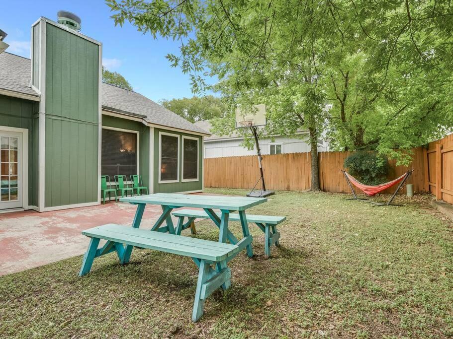 Great Home in Austin's Wells Branch Neighborhood! view 3