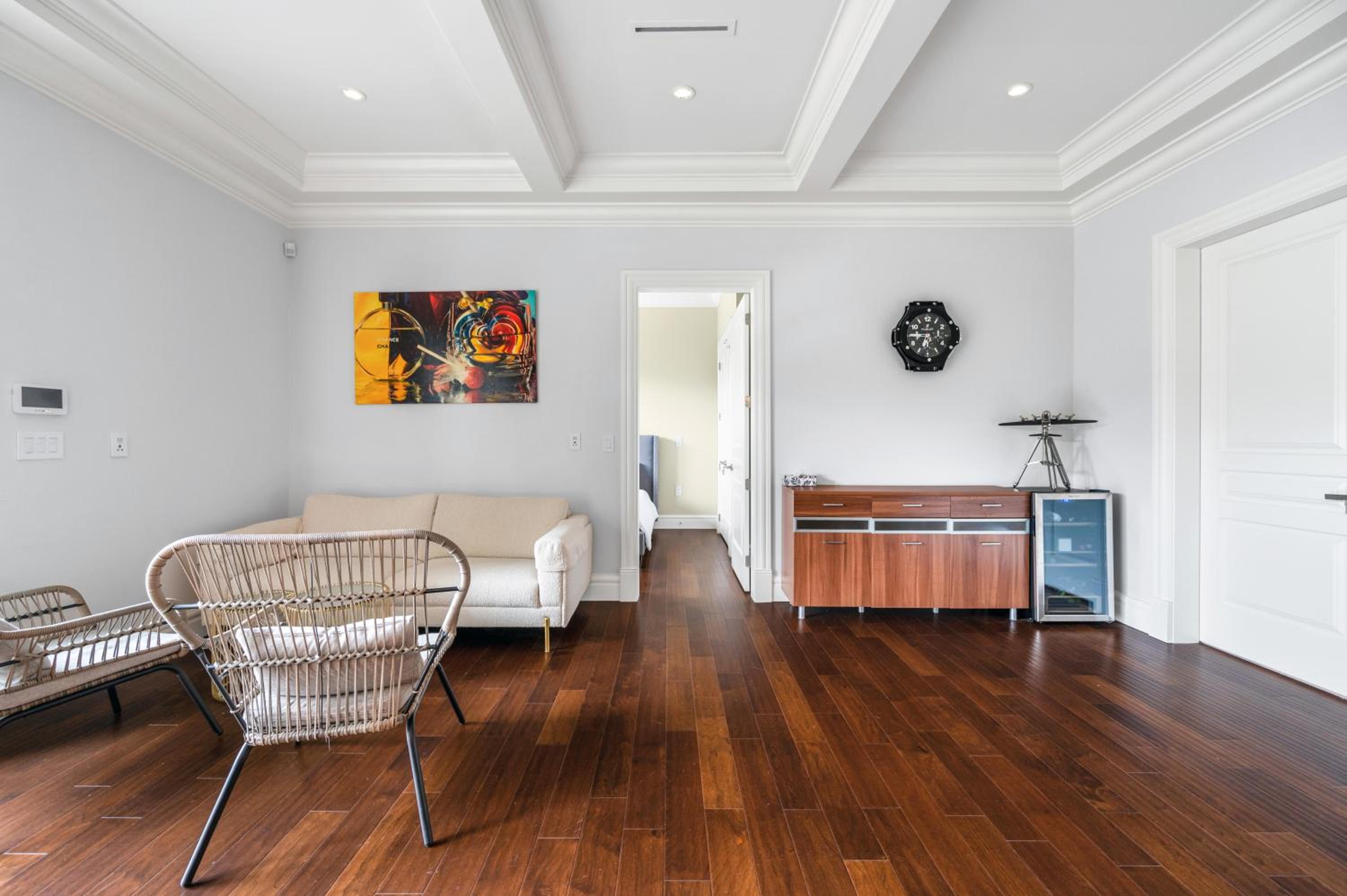 Experience Comfort Convenience Shared House