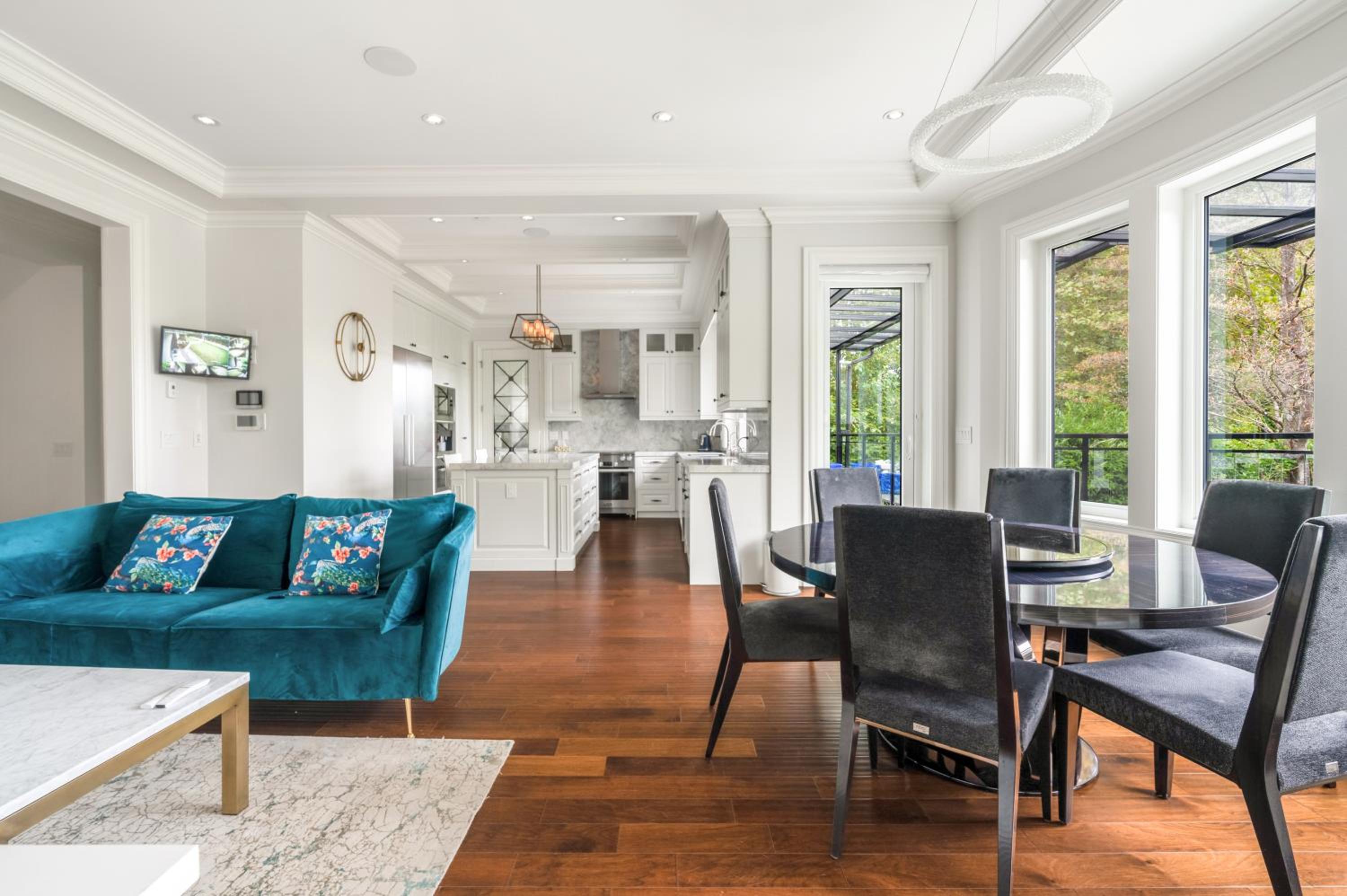Experience Comfort Convenience Shared House