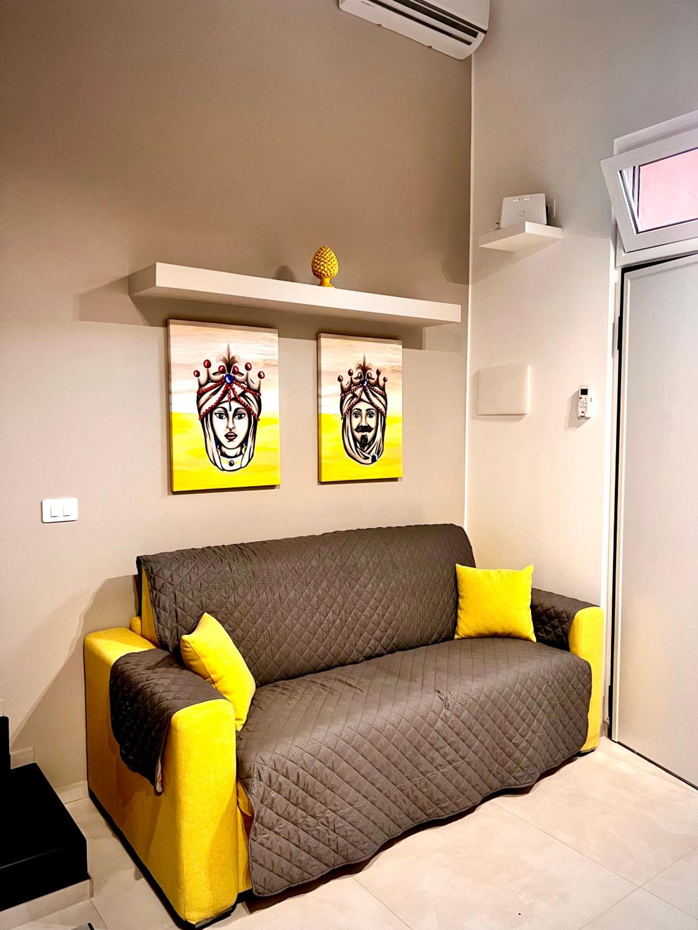 FicuriniasHouse-Cozy Central Flat with Parking