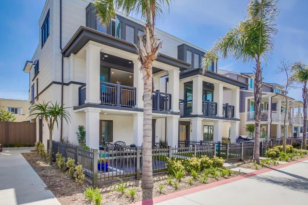 Steps 2 Ocean & Bay Luxury Belmont Park Dining view 3