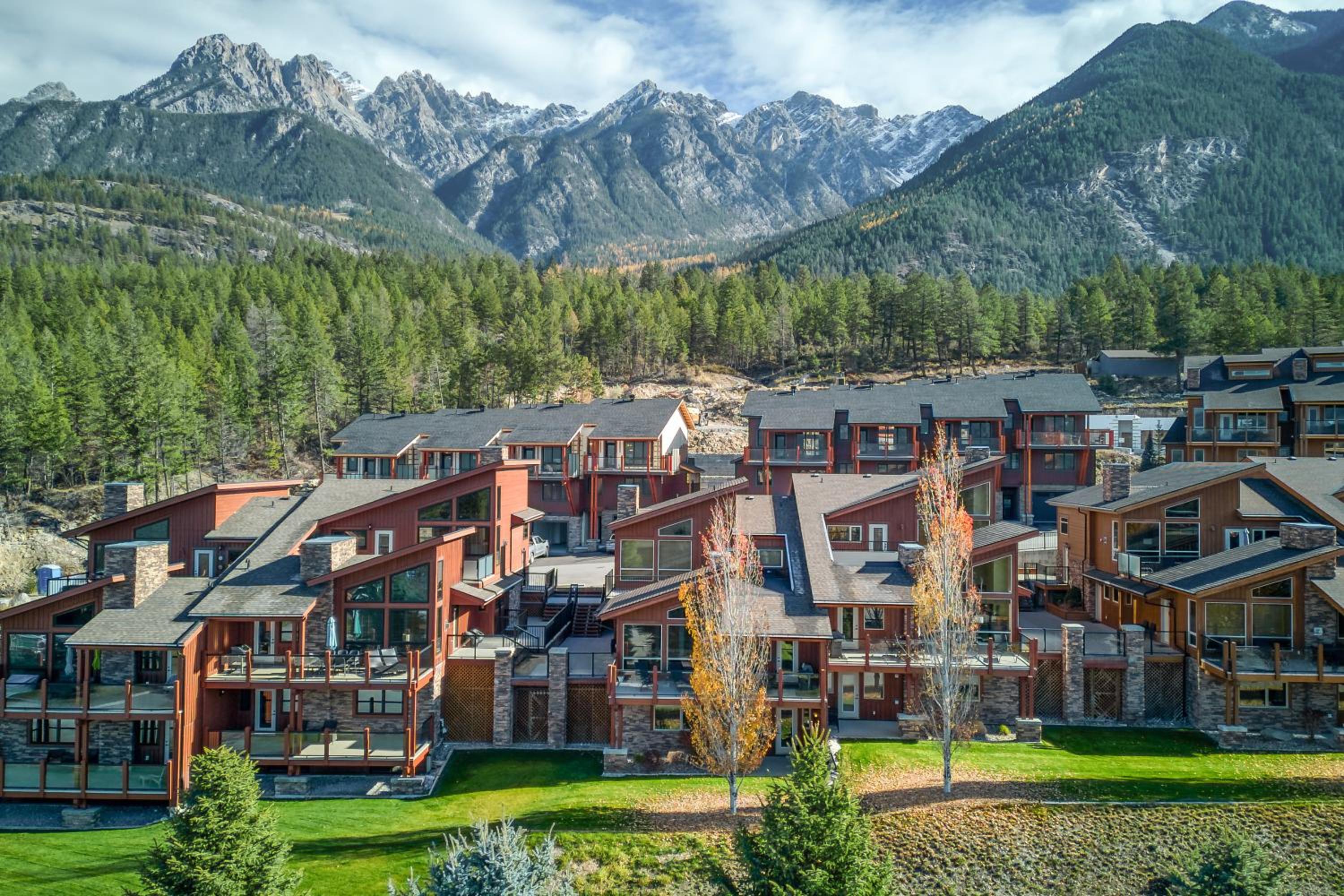 The Residences at Fairmont Ridge