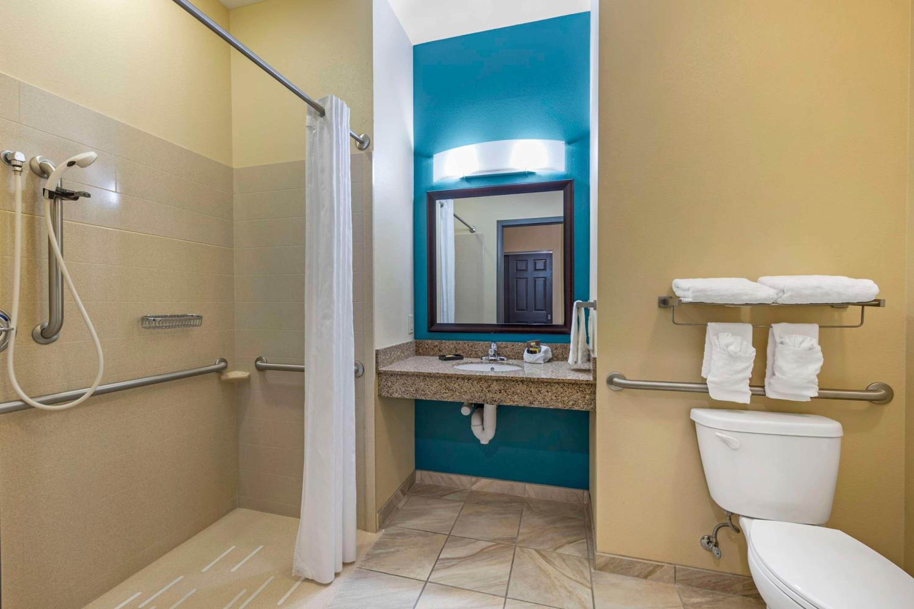 Best Western Plus Patterson Park Inn