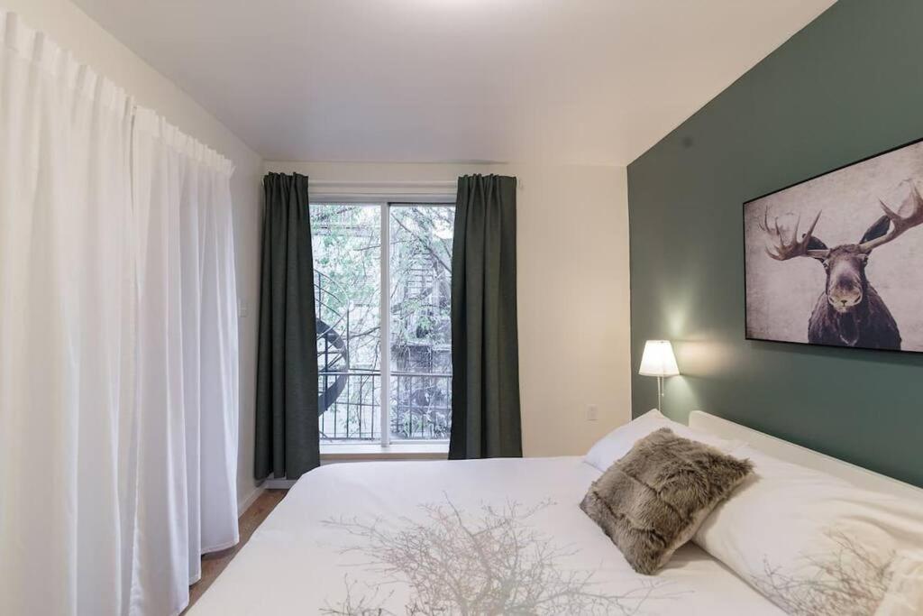 Metro Sherbrooke - Charming
