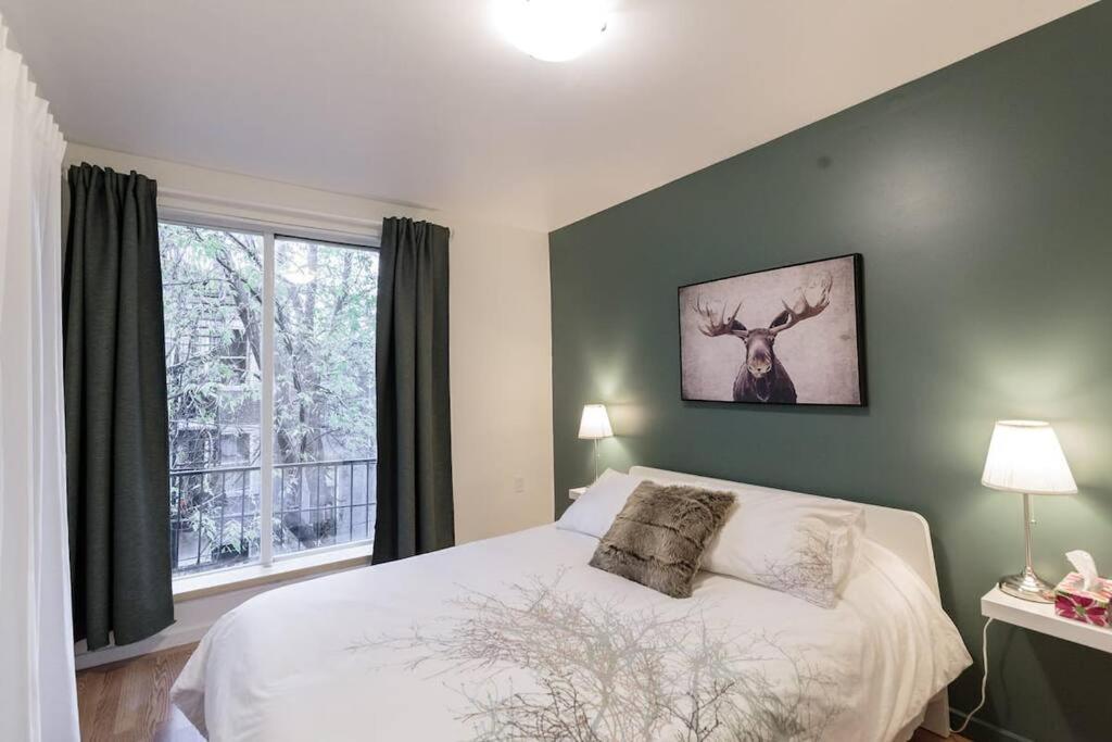 Metro Sherbrooke - Charming