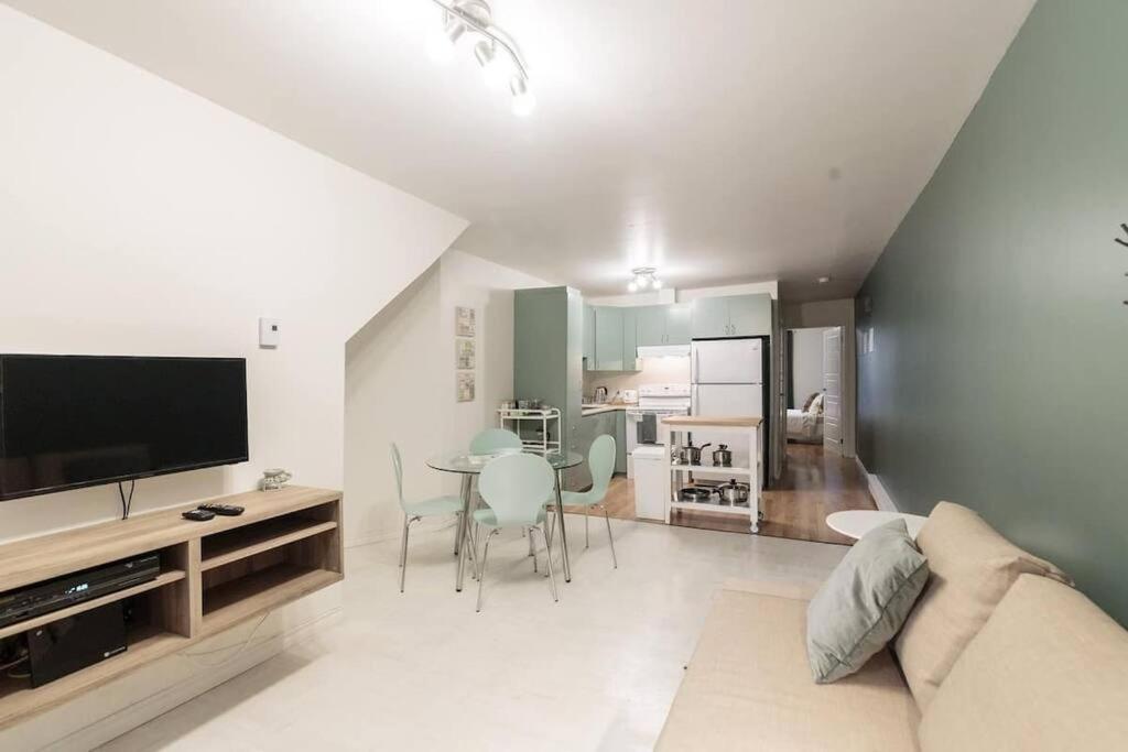 Metro Sherbrooke - Charming