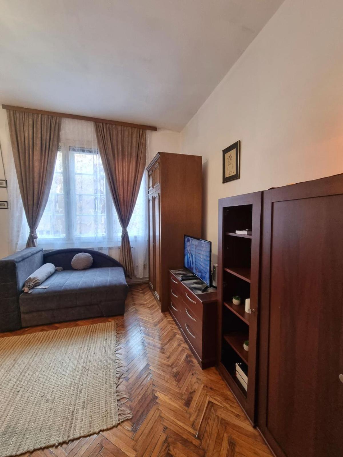 Apartment Rustico Belgrade view 4