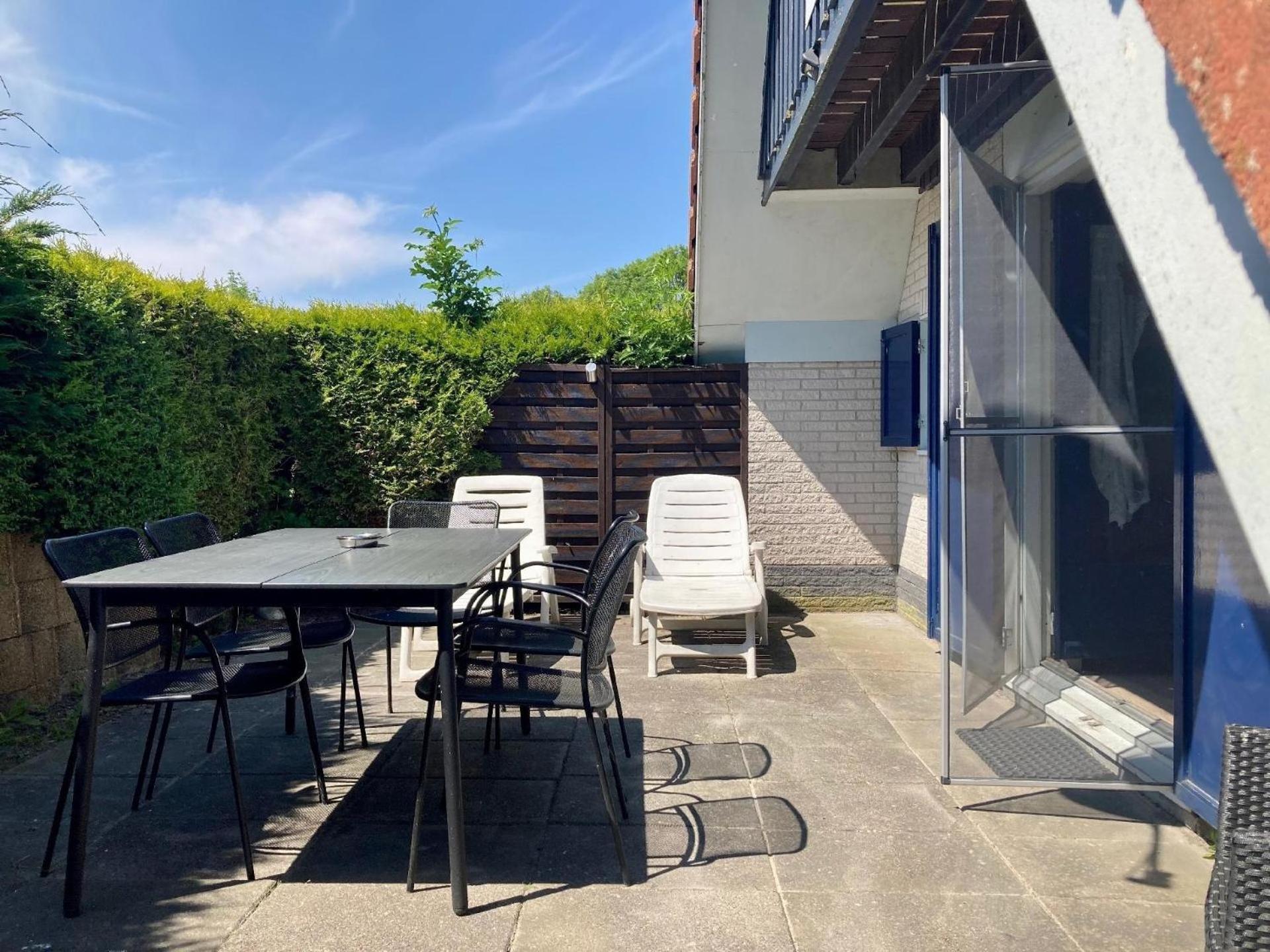 Ferienhaus in Anjum mit Kleinem Balkon view 5
