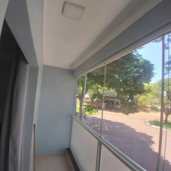 Apartamento no centro na avenida da Copacol