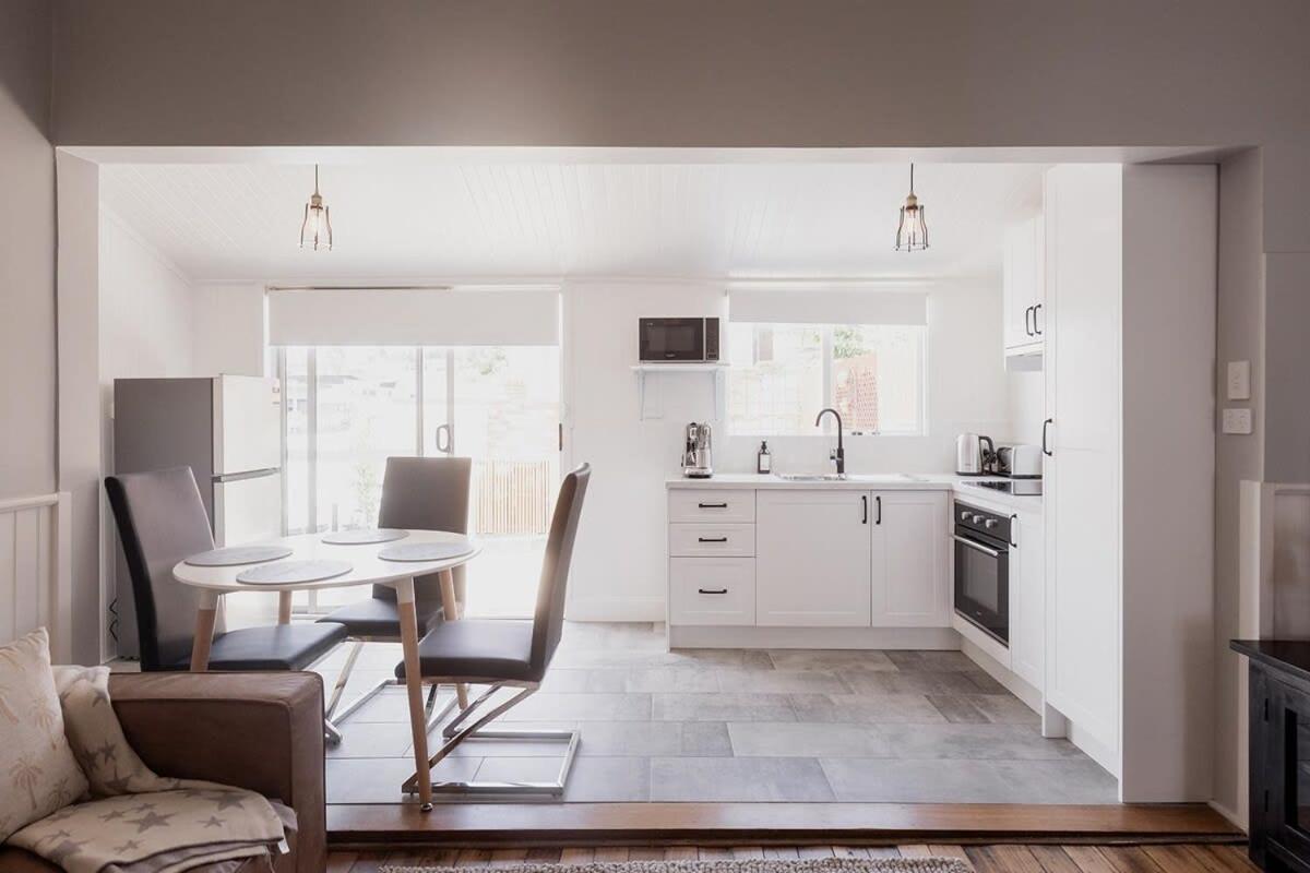 Cottage living in cool North Hobart