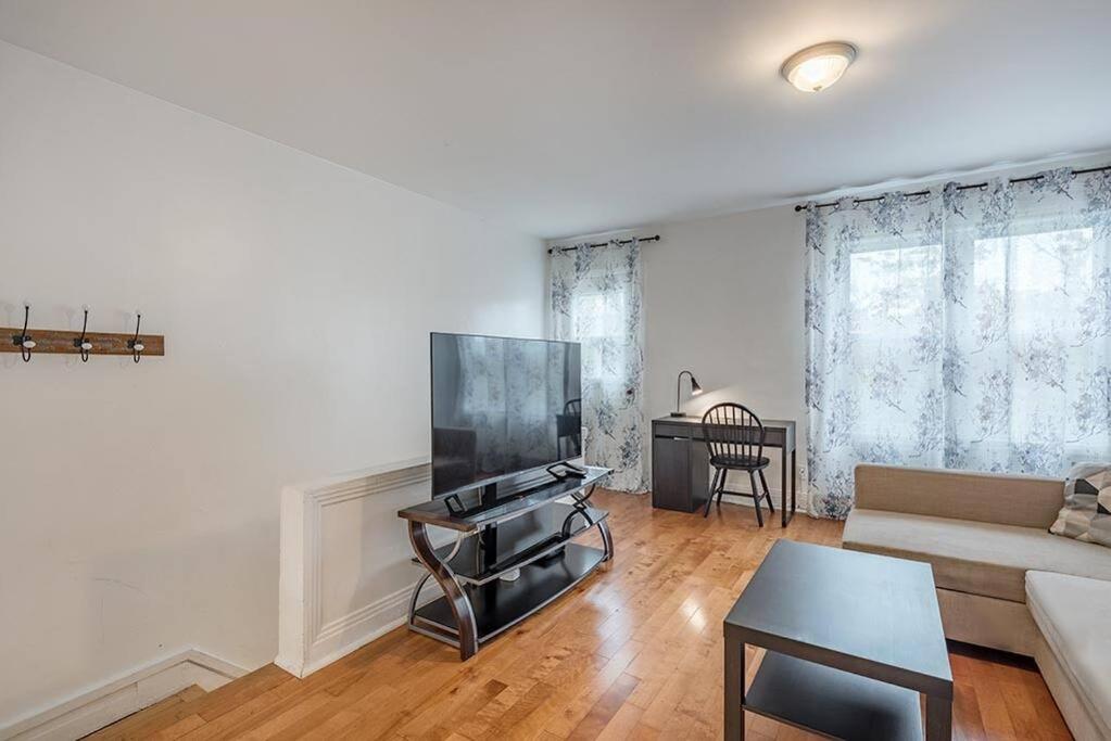 Metro Sauvé - Cosy apartment