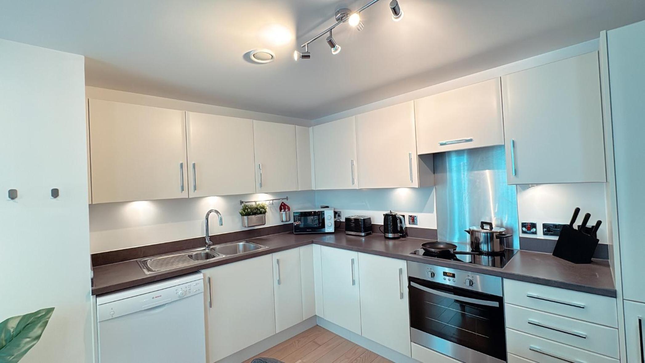 Shoreditch Apartments by Sleepy