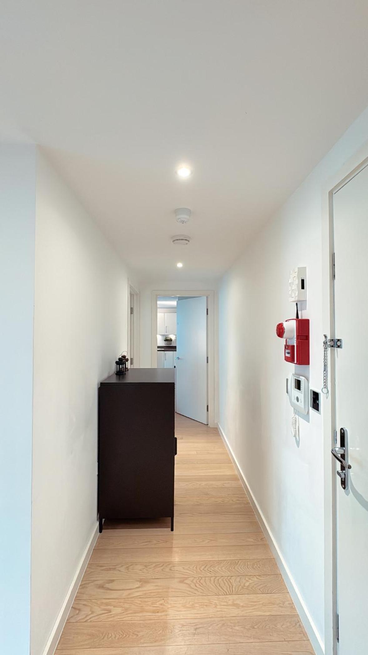 Shoreditch Apartments by Sleepy