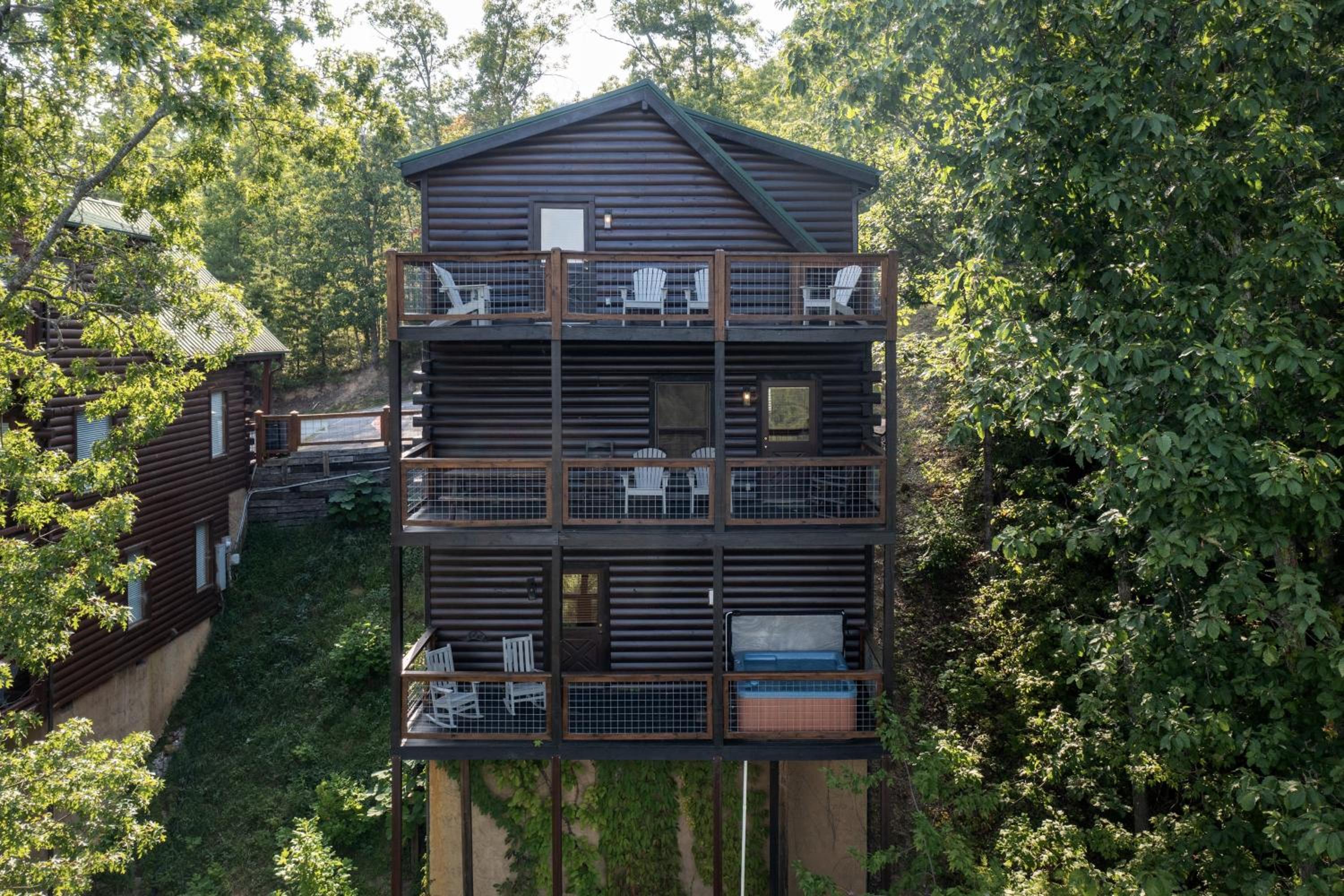 The Woodsy Rest cabin
