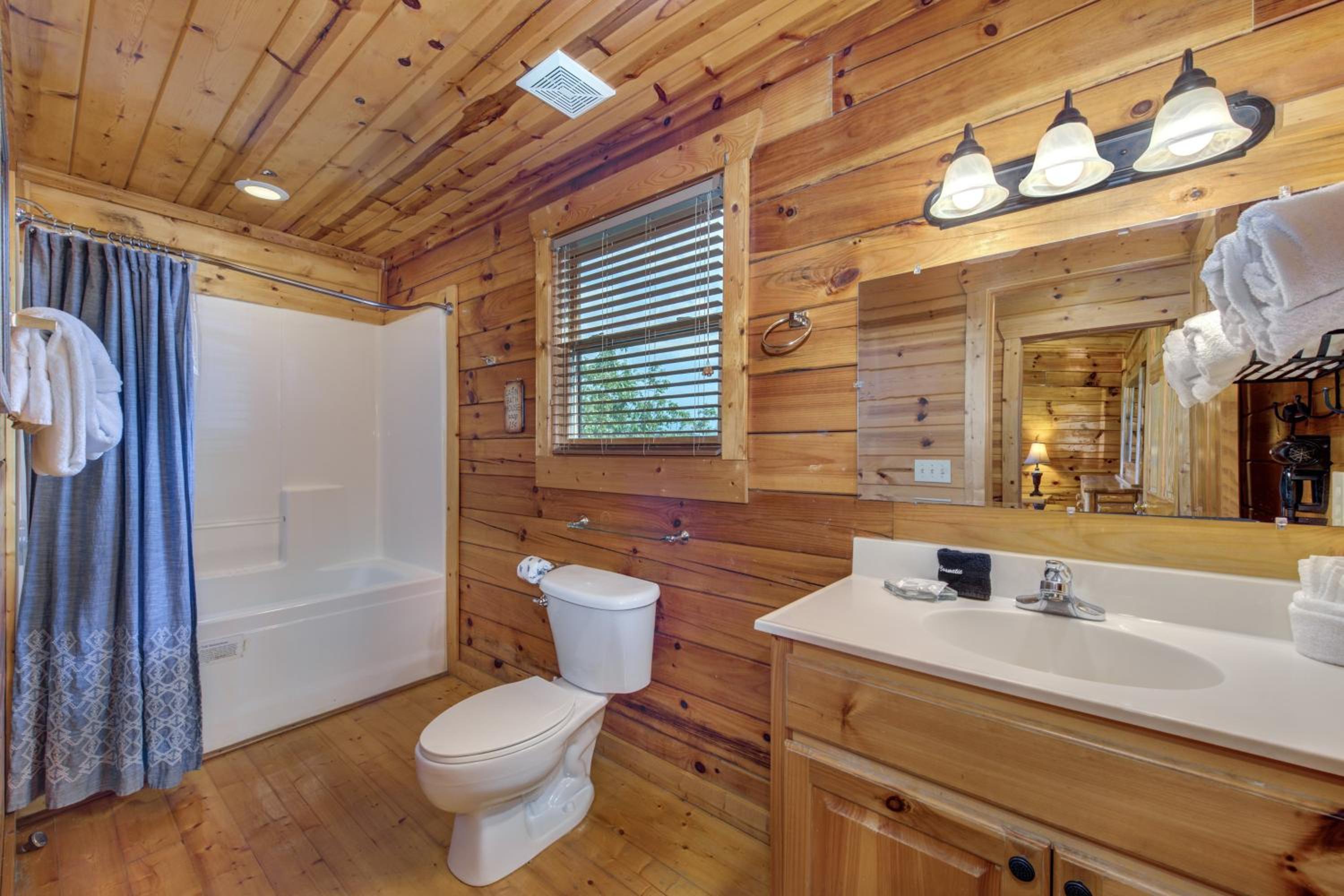 The Woodsy Rest cabin