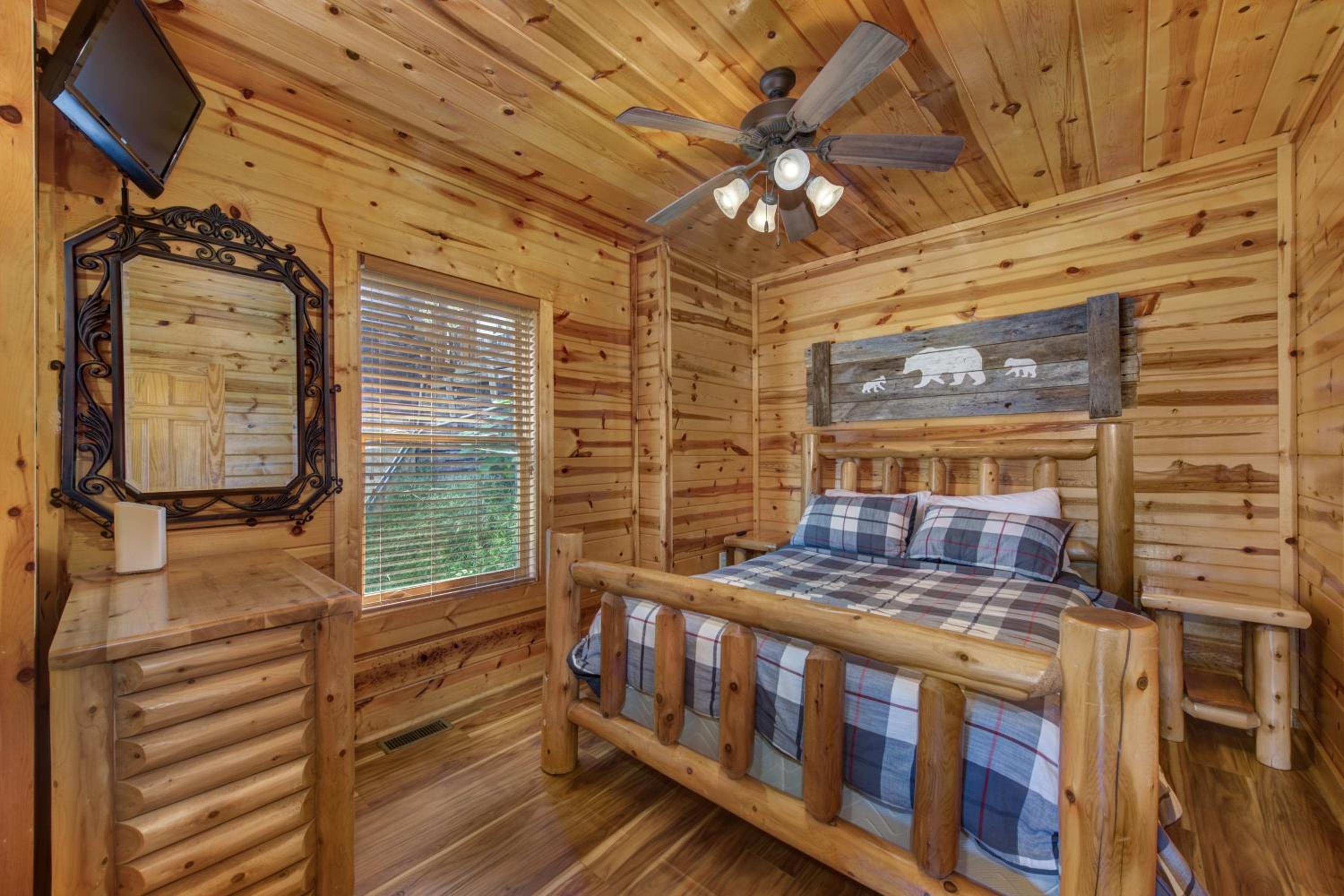 The Woodsy Rest cabin