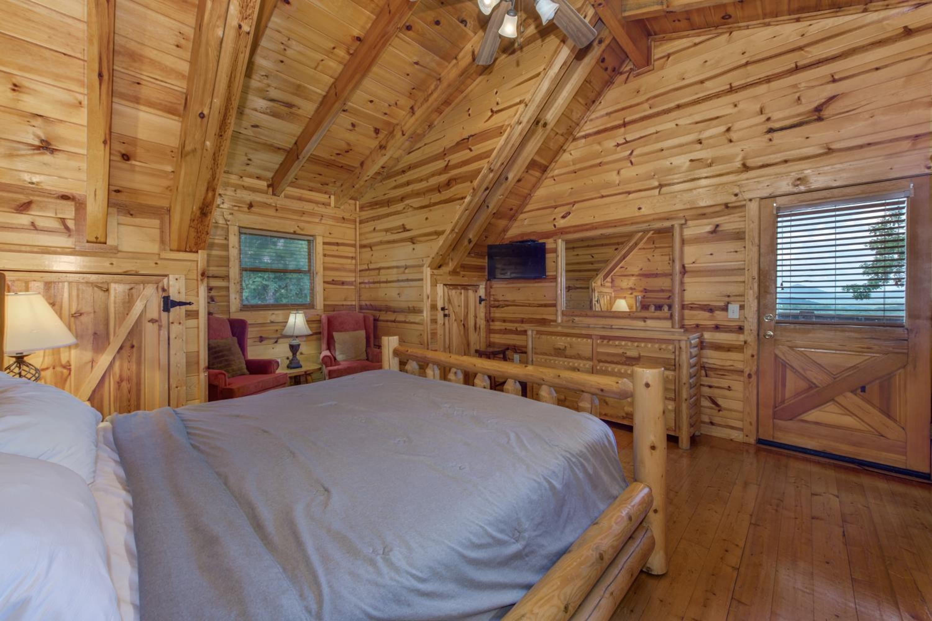The Woodsy Rest cabin