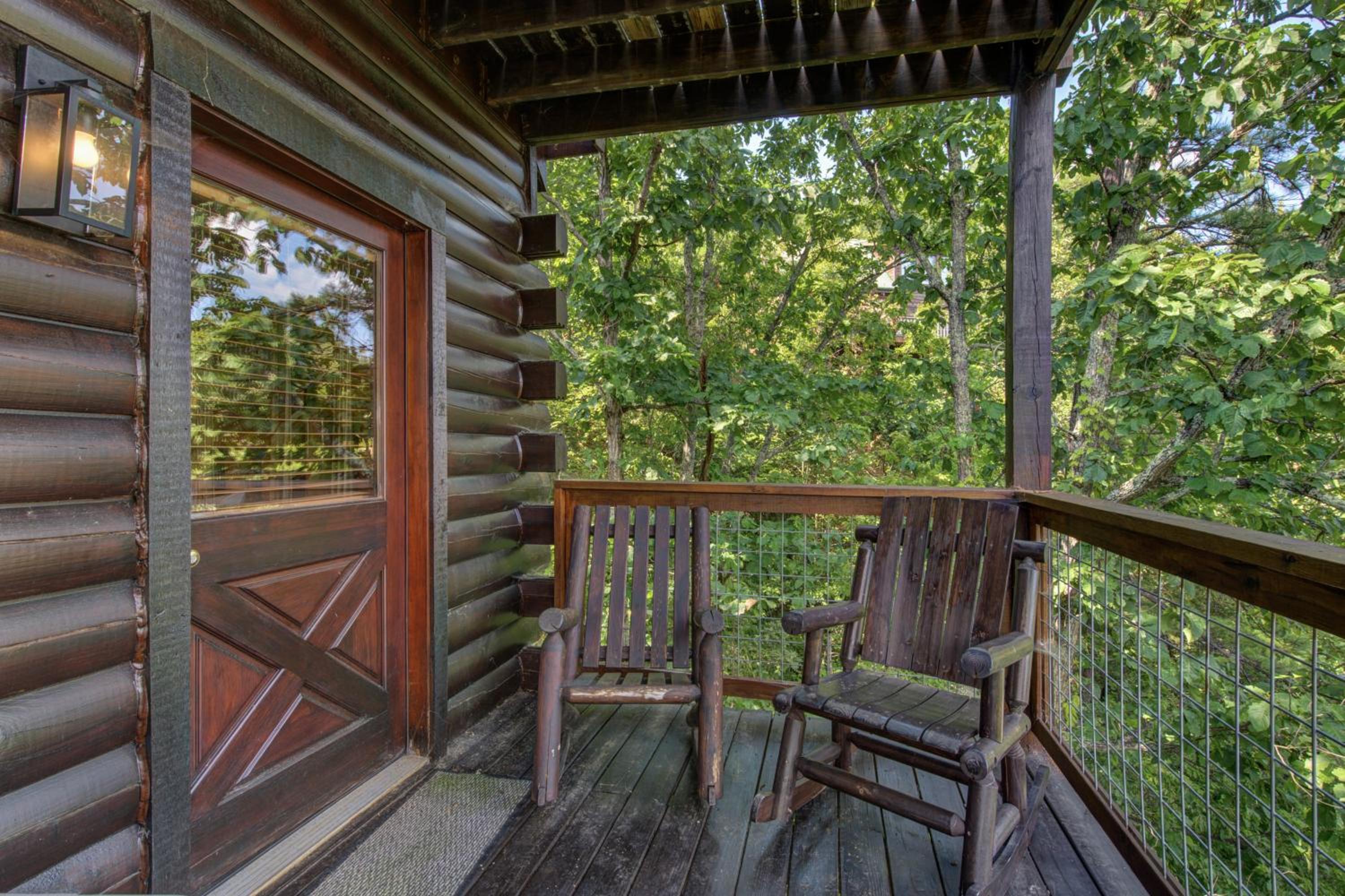 The Woodsy Rest cabin