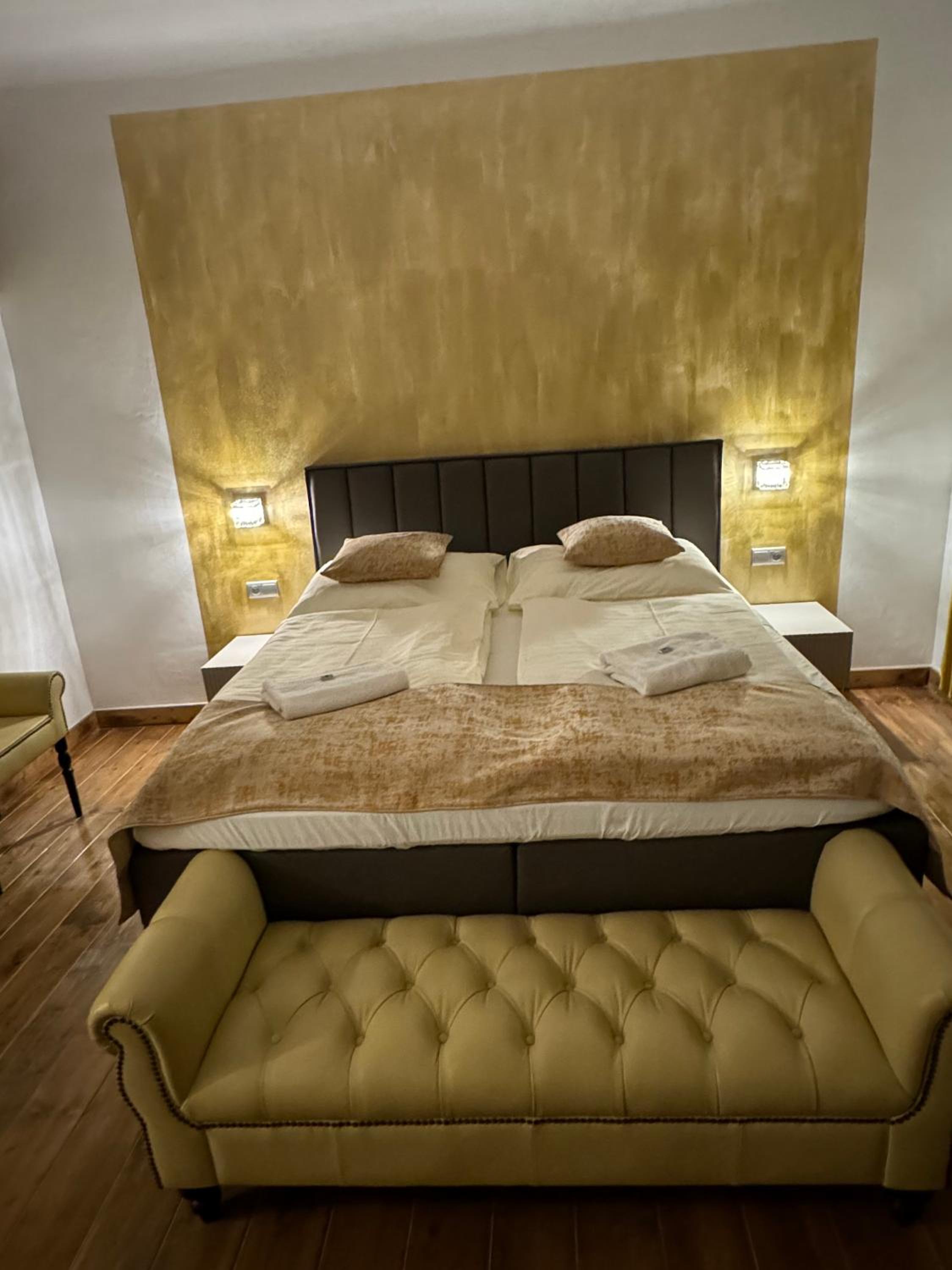 Atmosféra Rooms & Restaurant