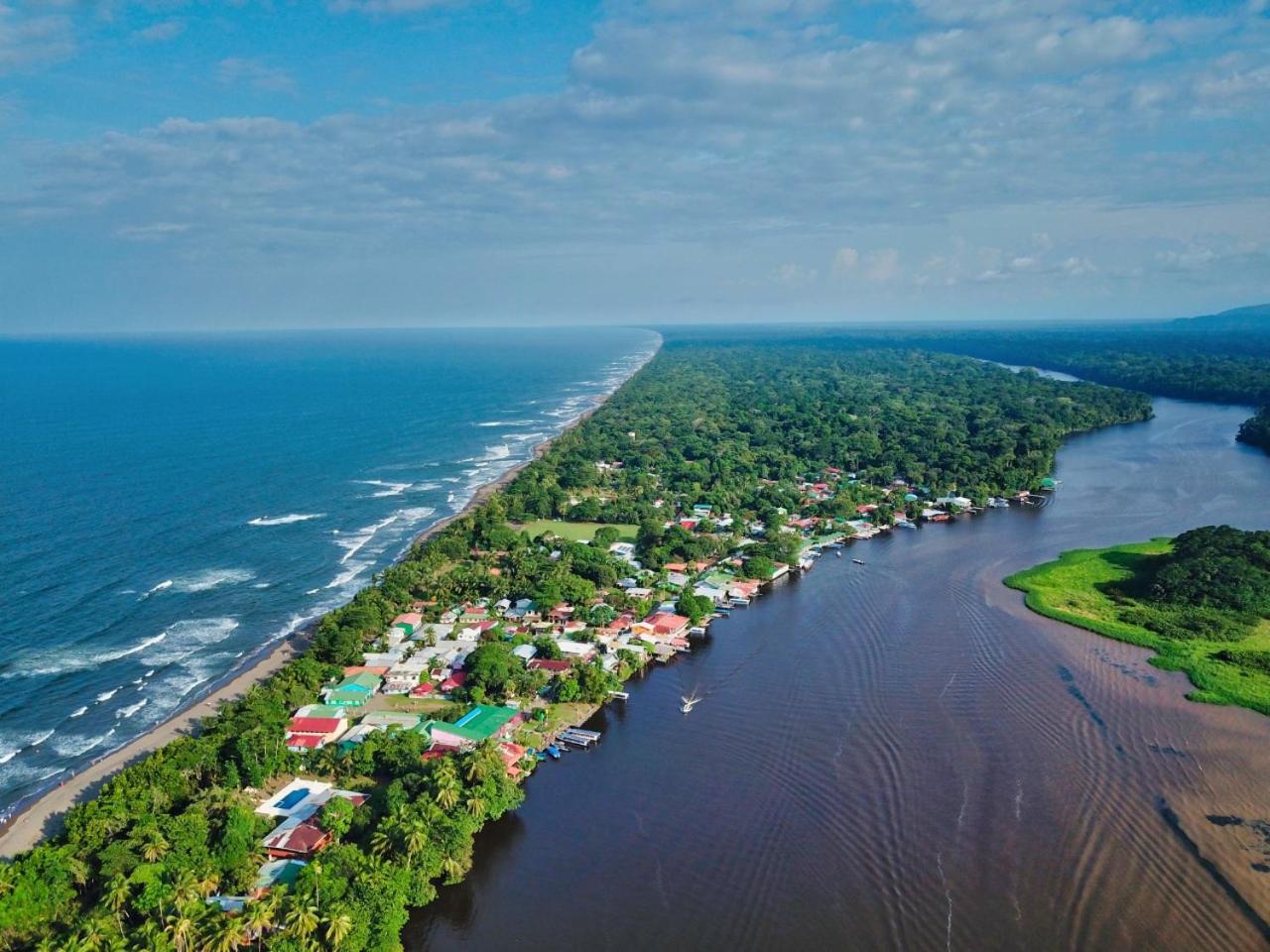 Valverde Glamping & Ecolodge