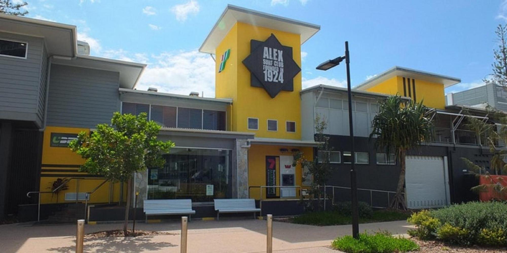 Hotel Unit 306 - Alexandra Headlands Beach - Image 1