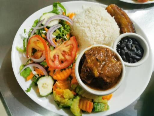 Hostel Coati Place Bed & Breakfast Adults Only