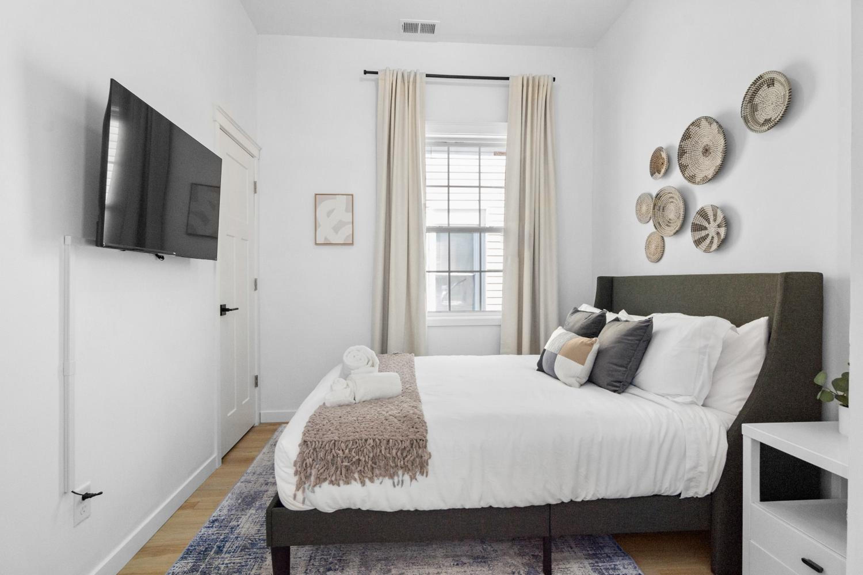 Uptown Haven Walkable Home with Bikes and Firepit near Downtown