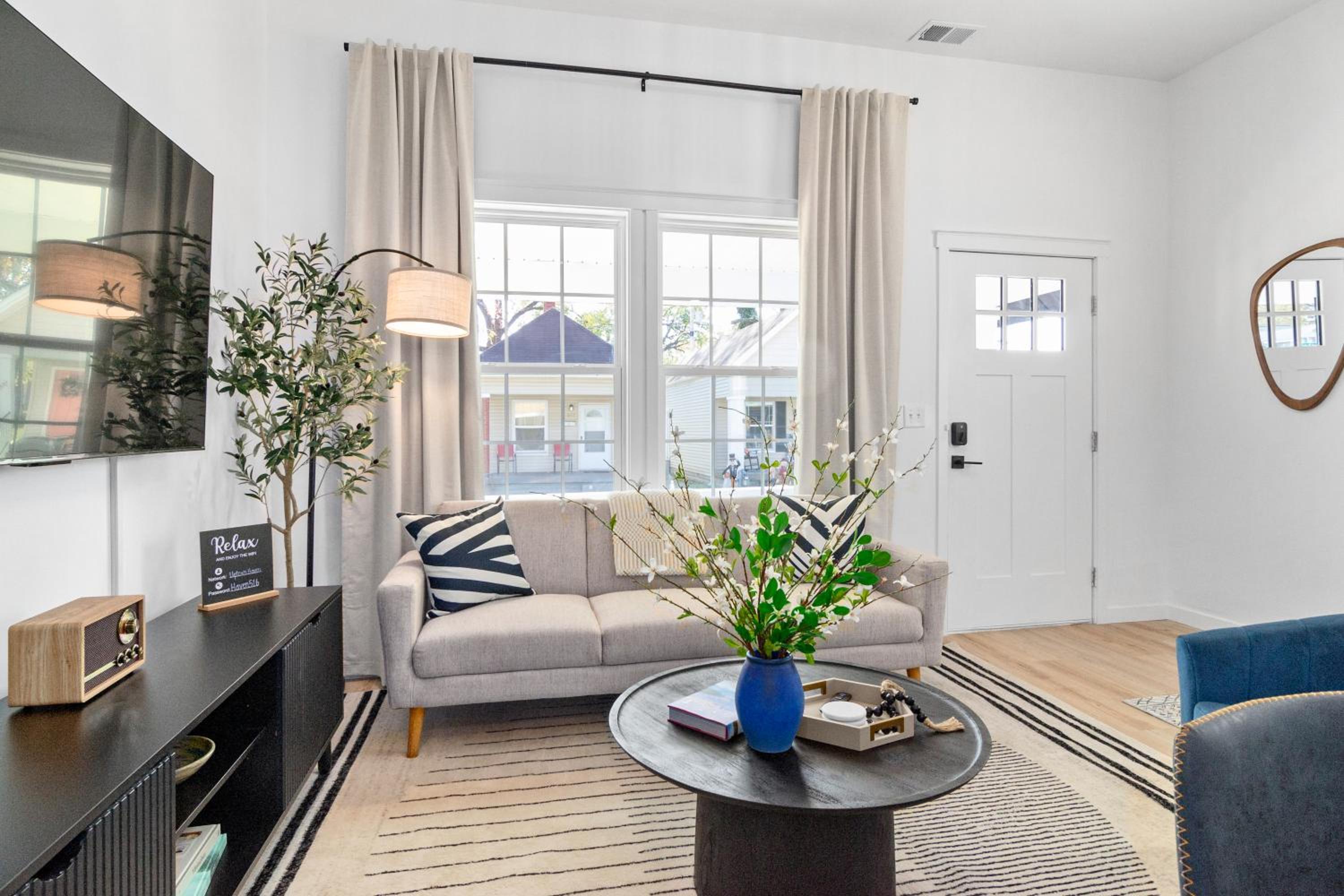 Uptown Haven Walkable Home with Bikes and Firepit near Downtown