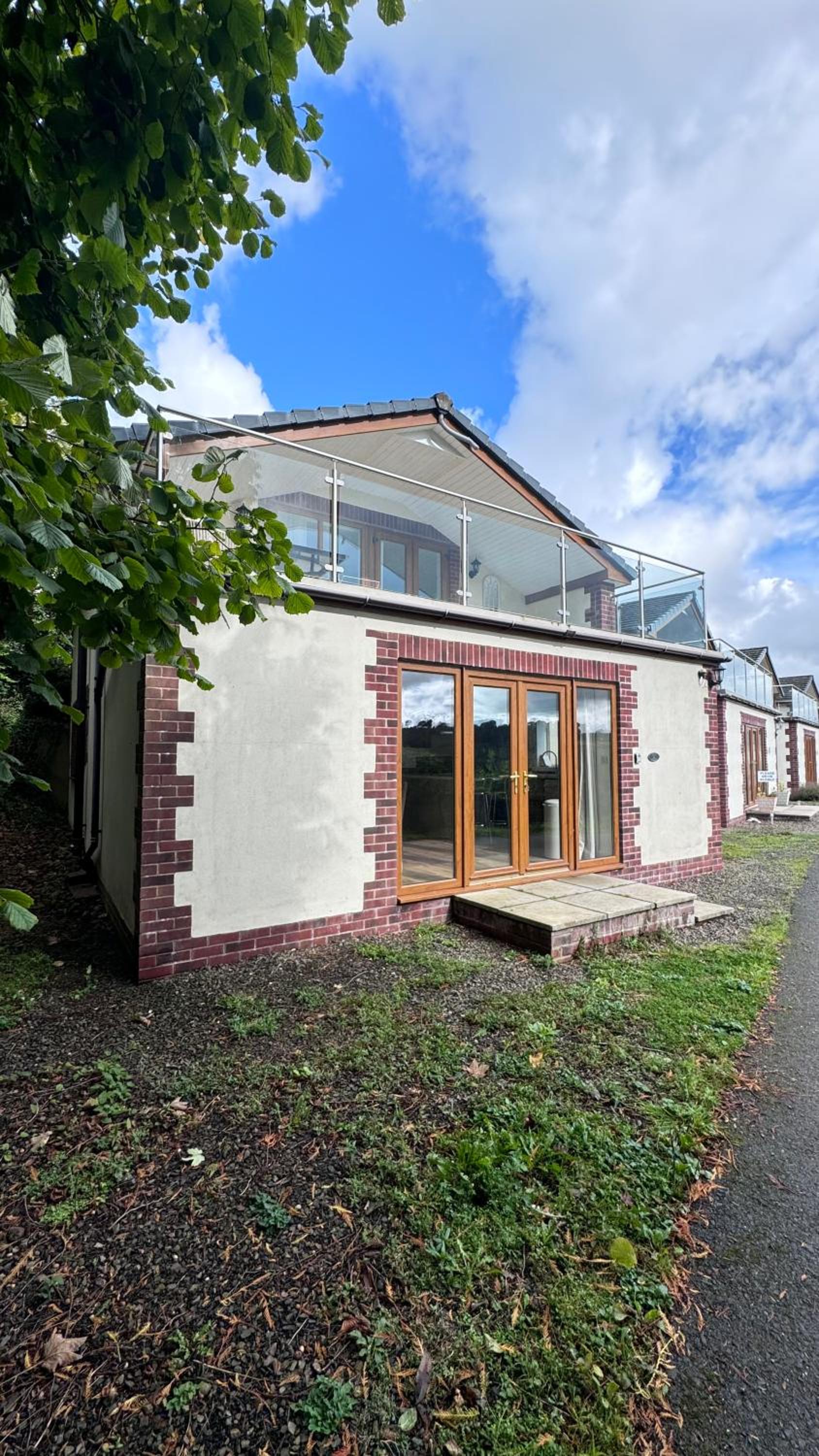 Tranquil North Devon Lodge - 2BR, Countryside Views & Pool, High Bickington close to Umberleigh, Barnstaple, Bideford & Westward Ho view 2