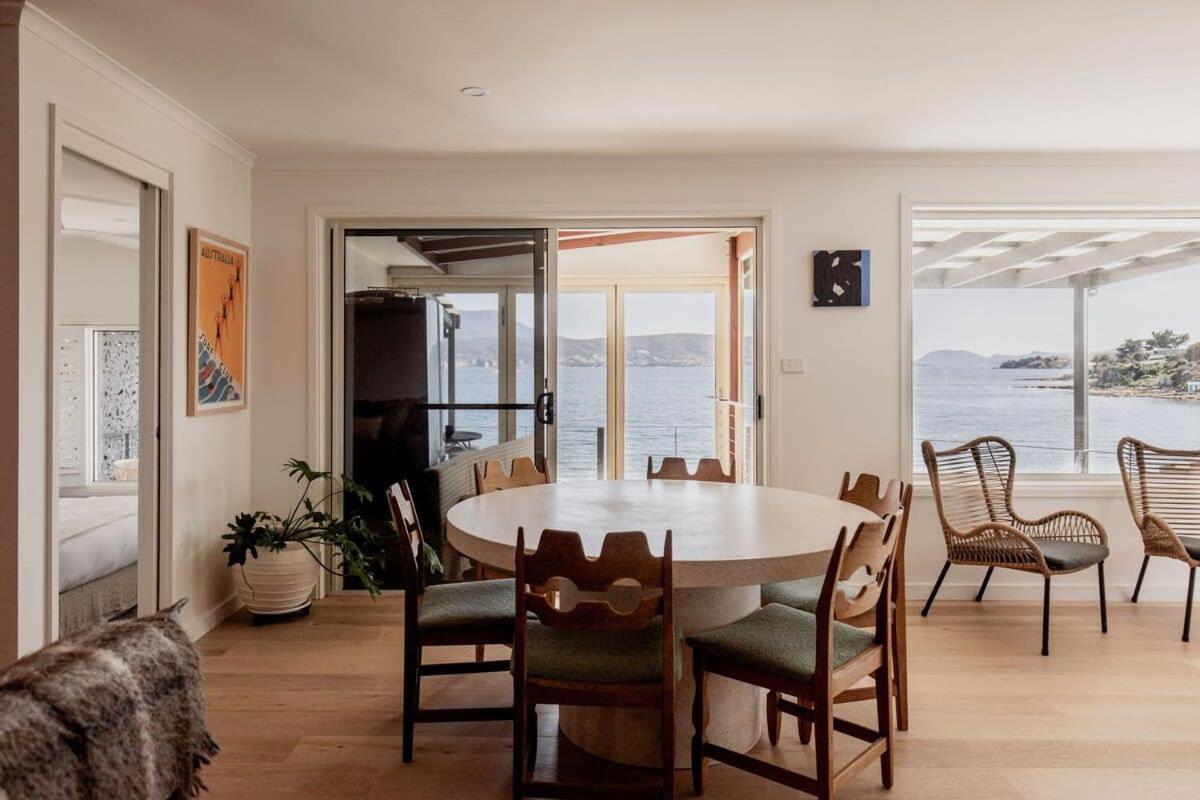 Beachfront Paradise in Opossum Bay