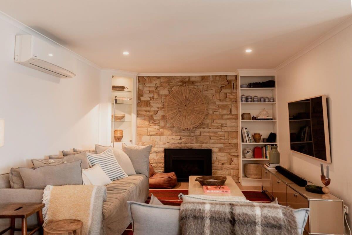 Beachfront Paradise in Opossum Bay