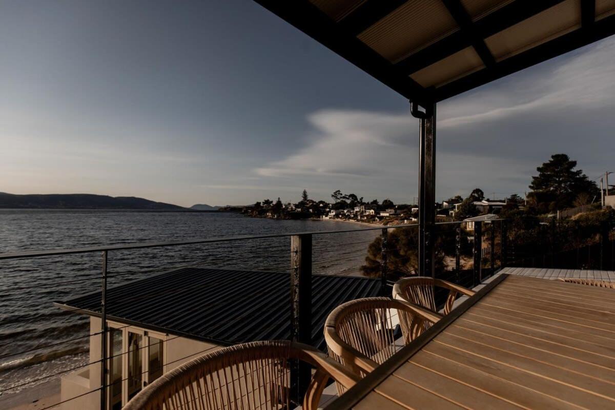 Beachfront Paradise in Opossum Bay