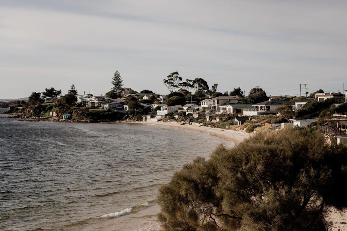 Beachfront Paradise in Opossum Bay