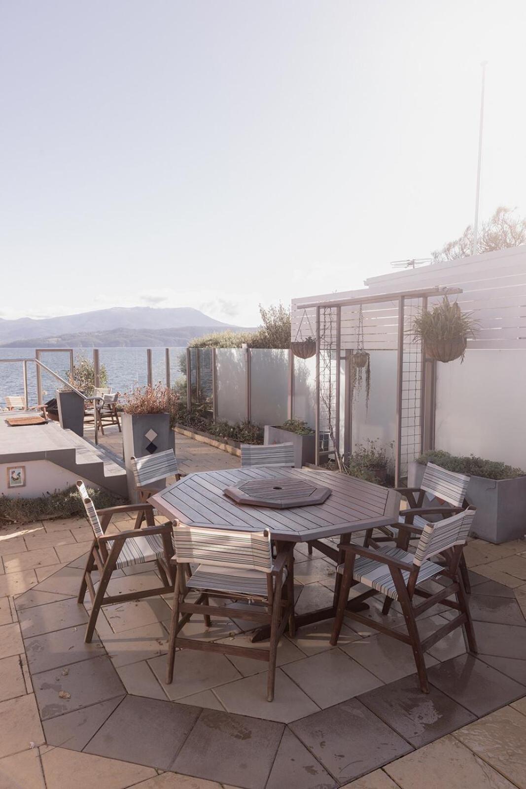 Oceanview oasis in Opossum Bay