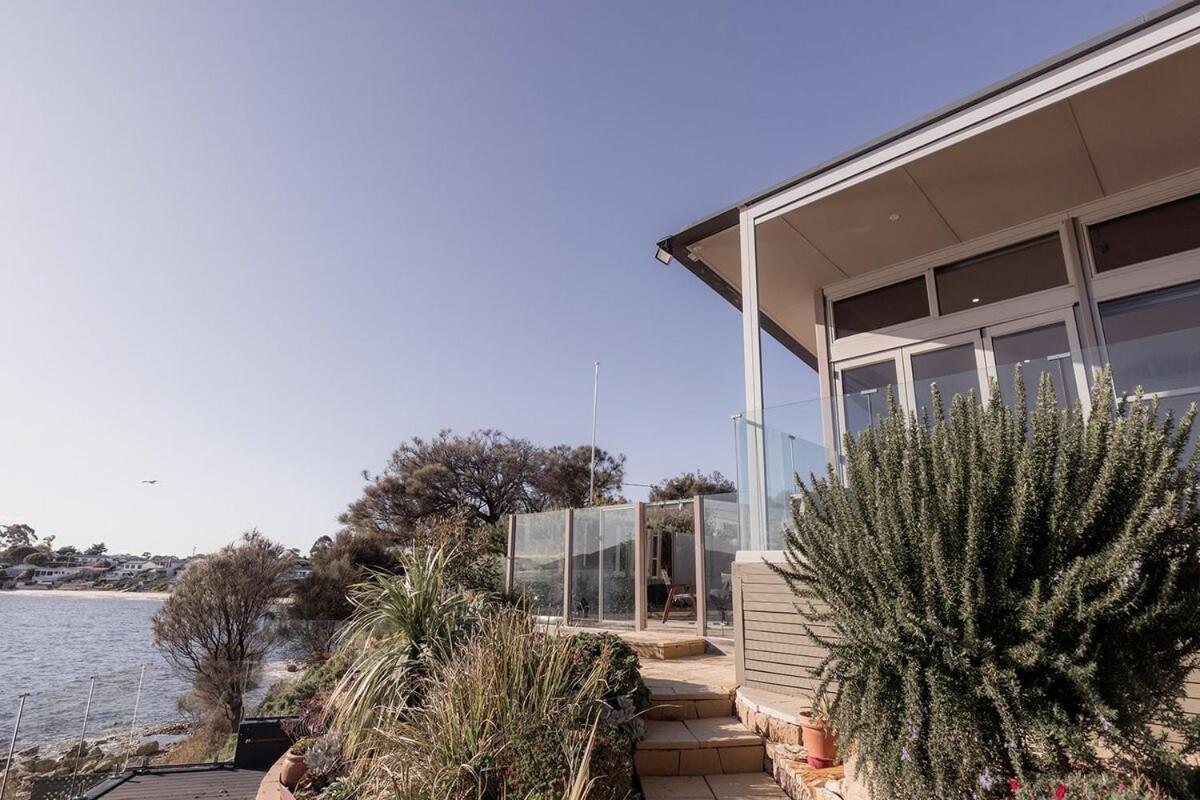 Oceanview oasis in Opossum Bay