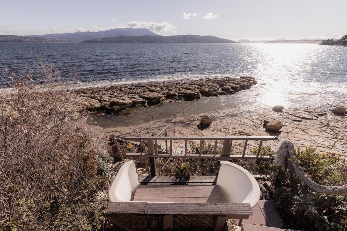 Oceanview oasis in Opossum Bay