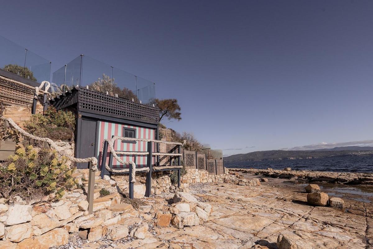 Oceanview oasis in Opossum Bay