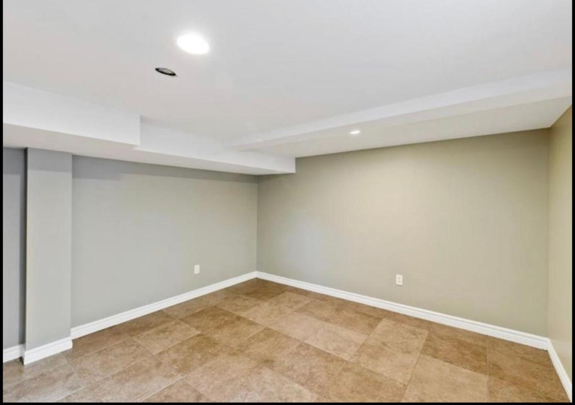Beautiful 4 Bedroom Near Factories - Equipped for Family Stays