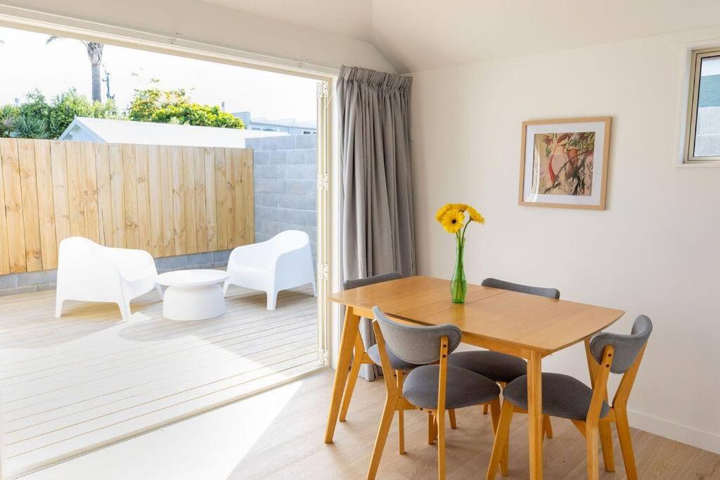 Mount Maunganui Self Contained Flat by the Beach view 3