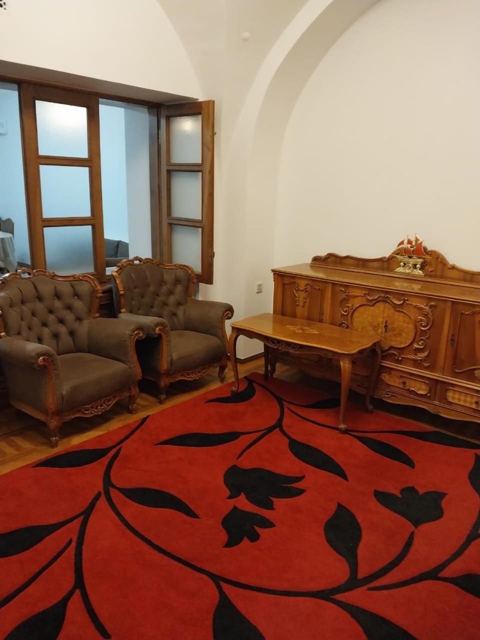 City Center Cozy 2 bedroom Apartment