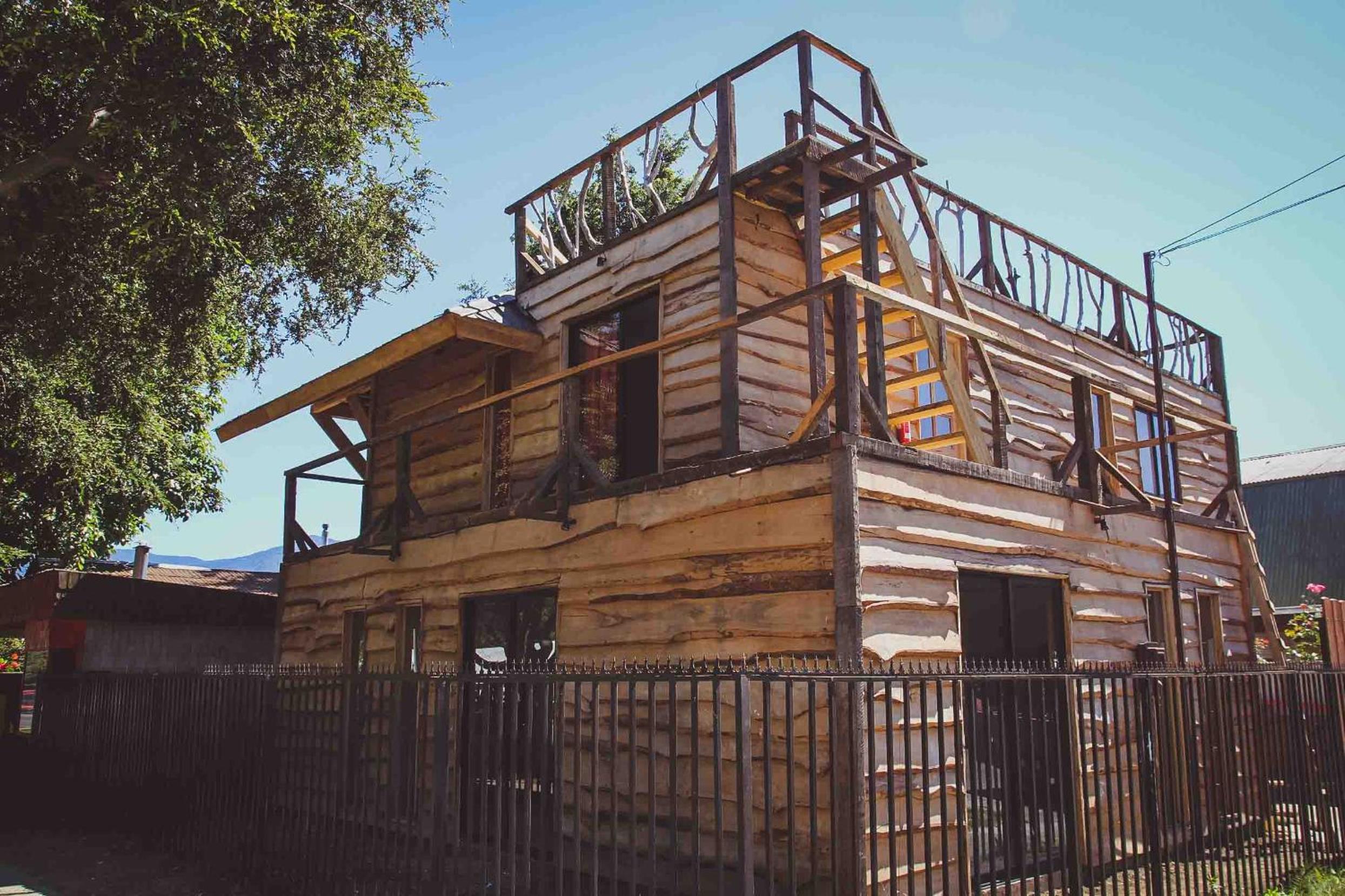 Willhouse Hostel