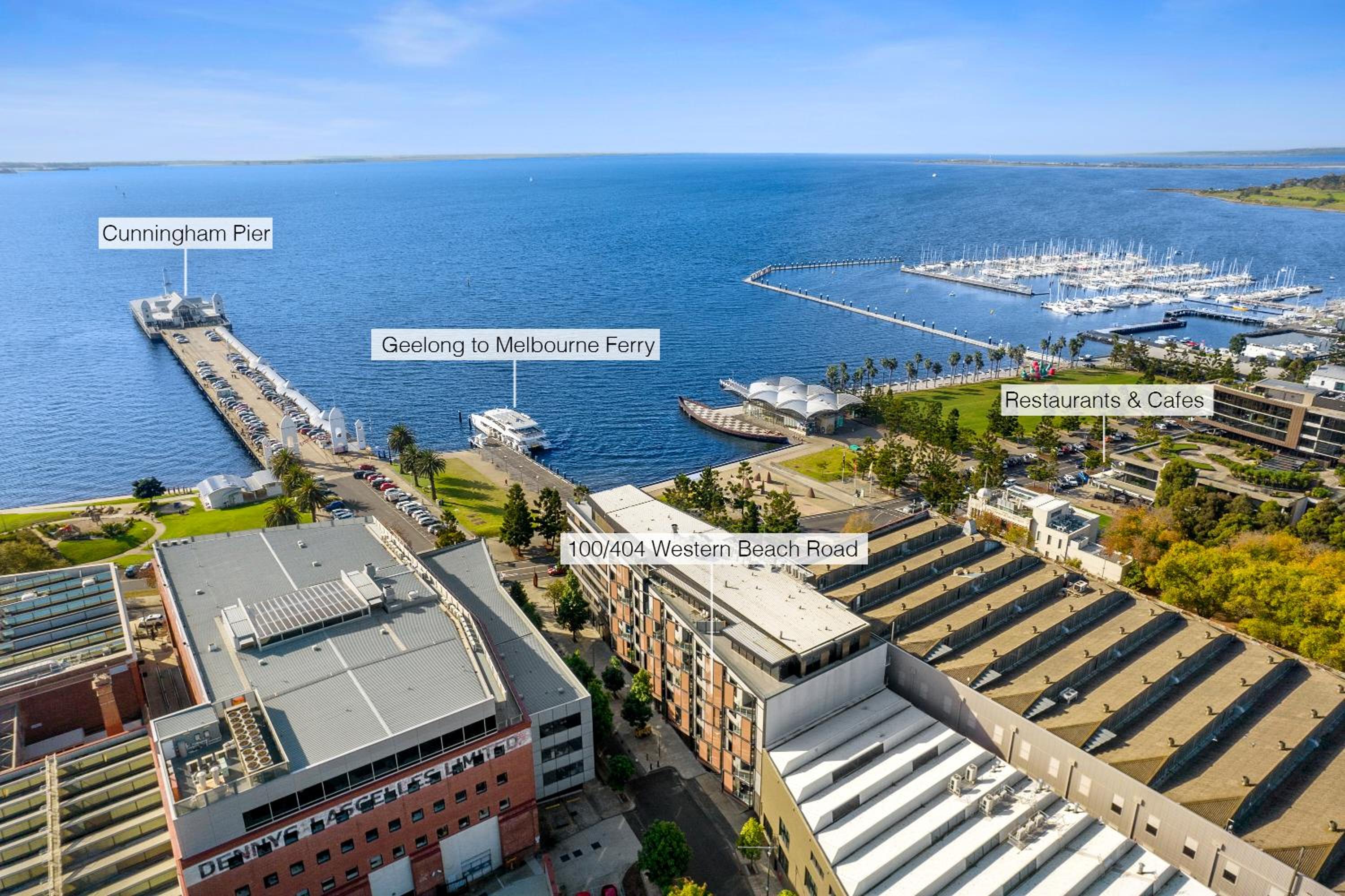 Pier Point 404- Luxe on Geelong Waterfront, 2 BDRM view 2