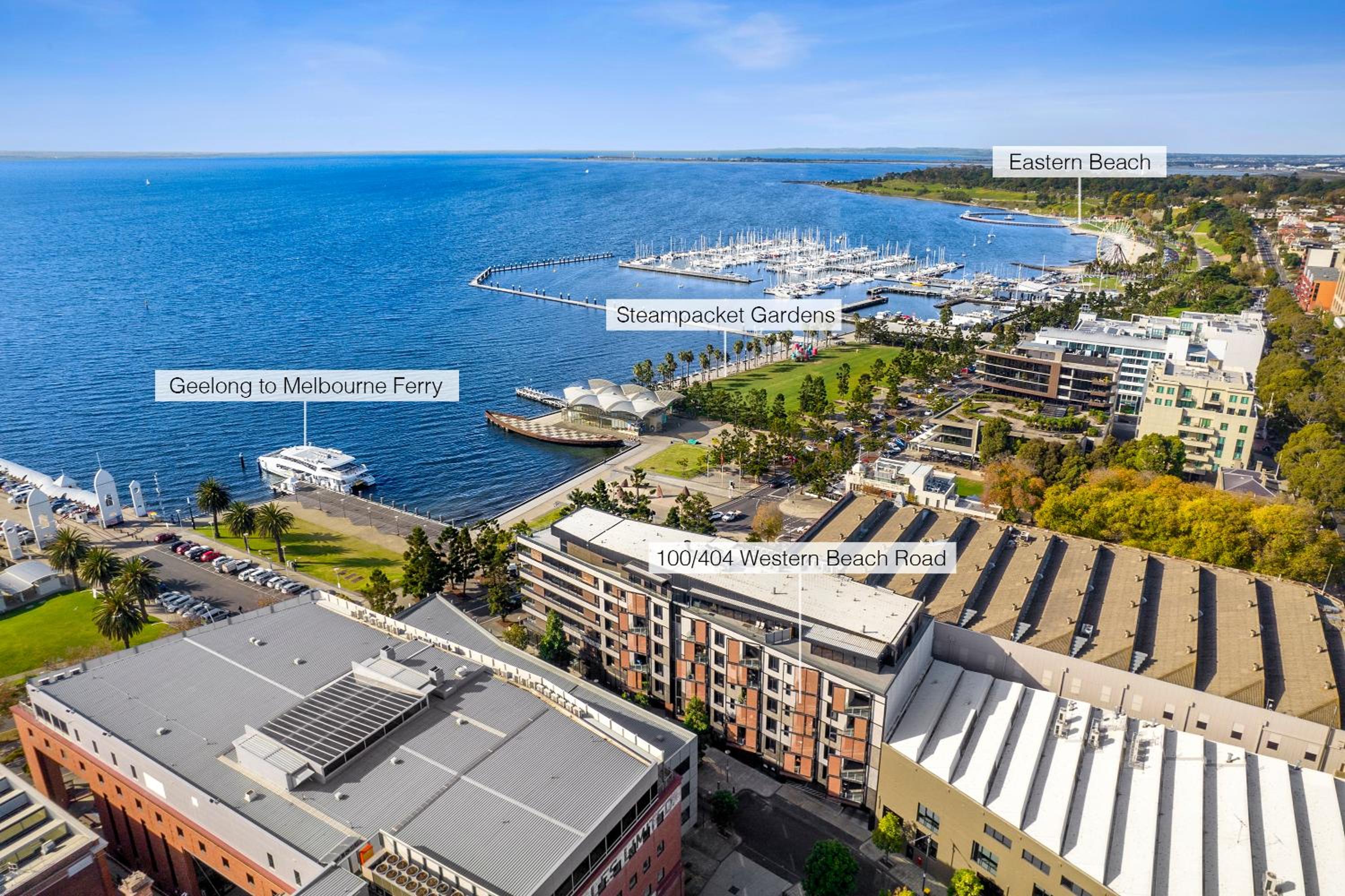 Pier Point 404- Luxe on Geelong Waterfront, 2 BDRM view 4