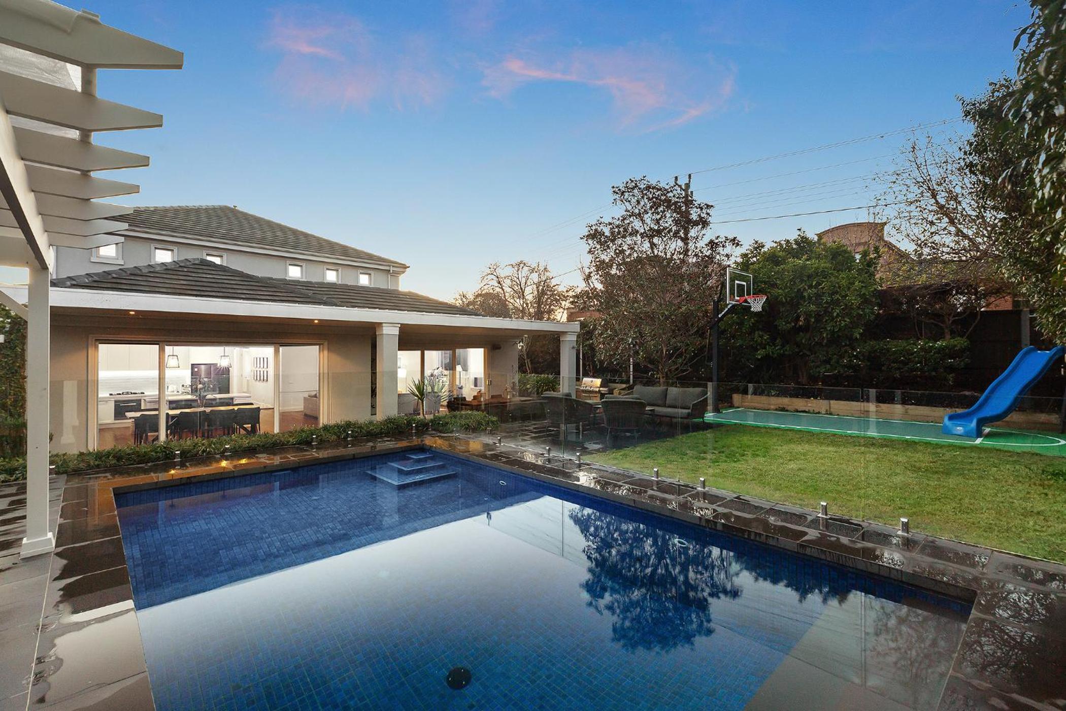 Luxurious home with pool and spacious living areas