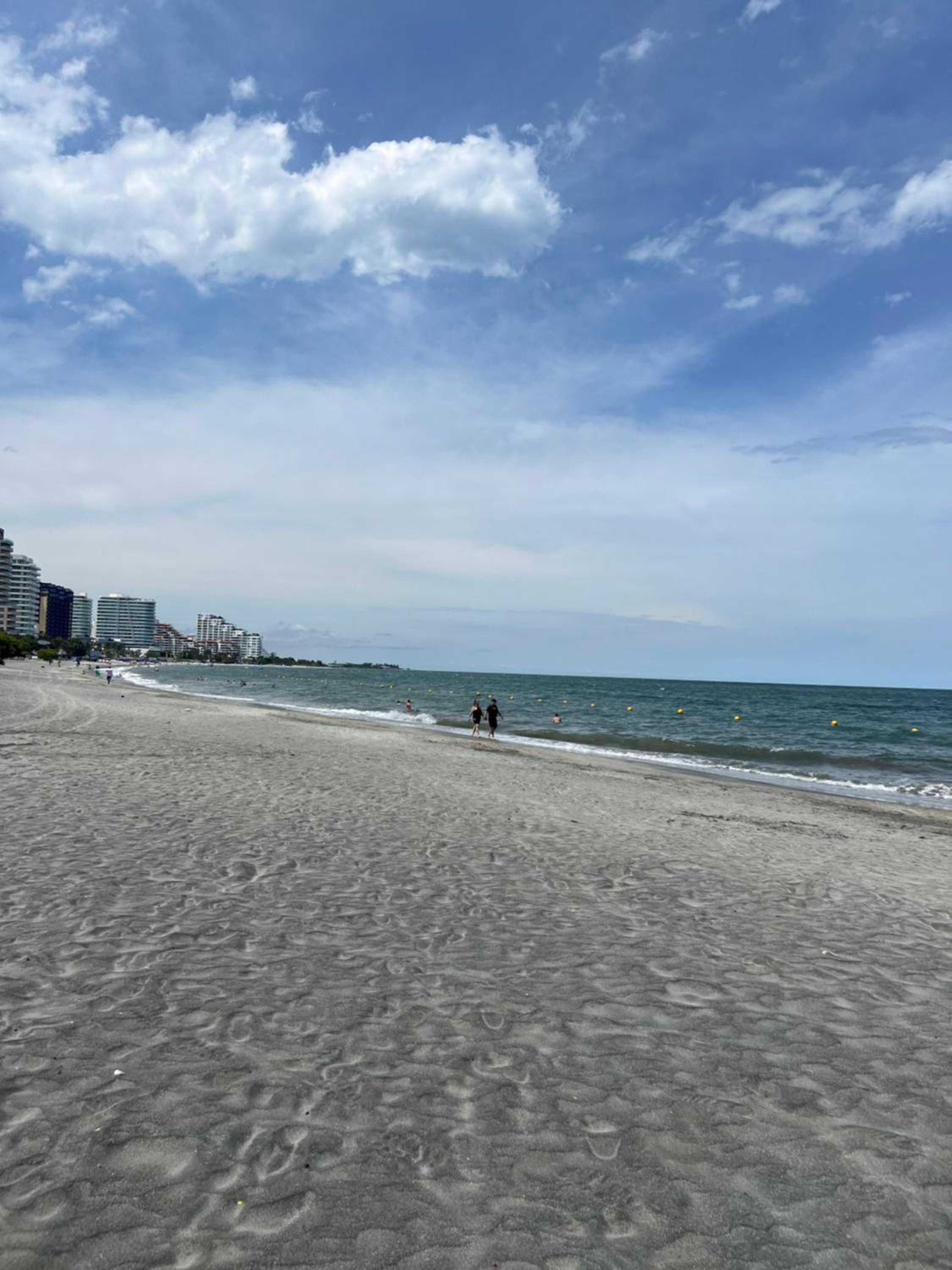Paraíso moderno en la costa