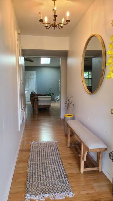 Centrally located home in Rogers and Bentonville! -Private Rooms view 3
