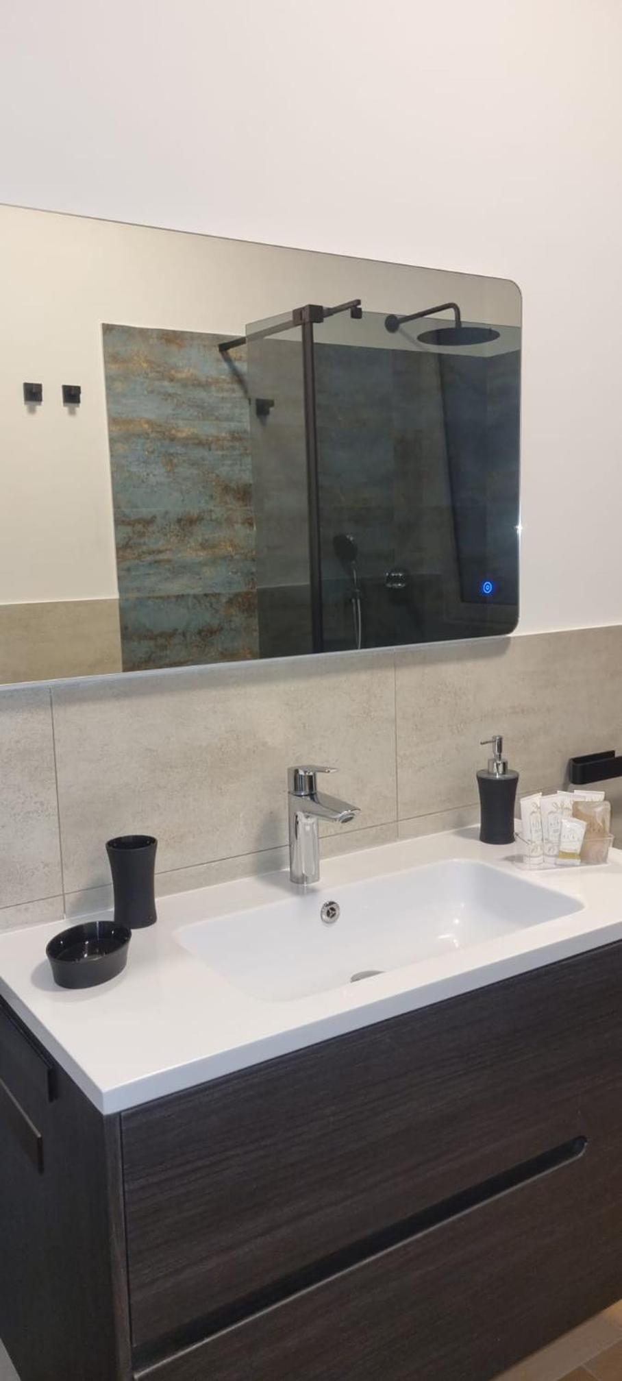 Alcantara Suites