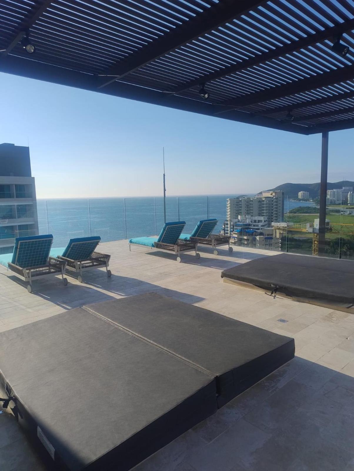 Paraíso moderno en la costa